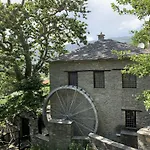 Pensión Palio Eleotrivio Agios Lavrentios